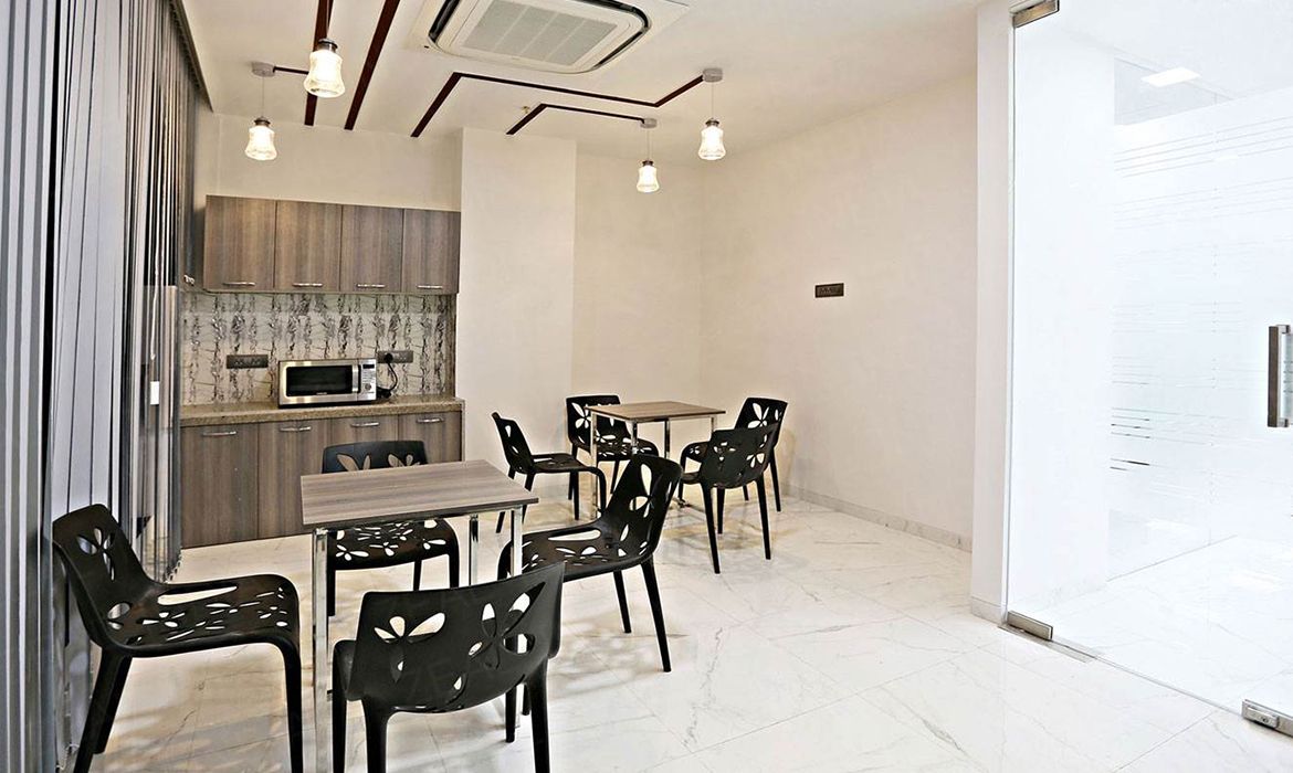 Reach Local corporate office interior, Mumbai — photo 8