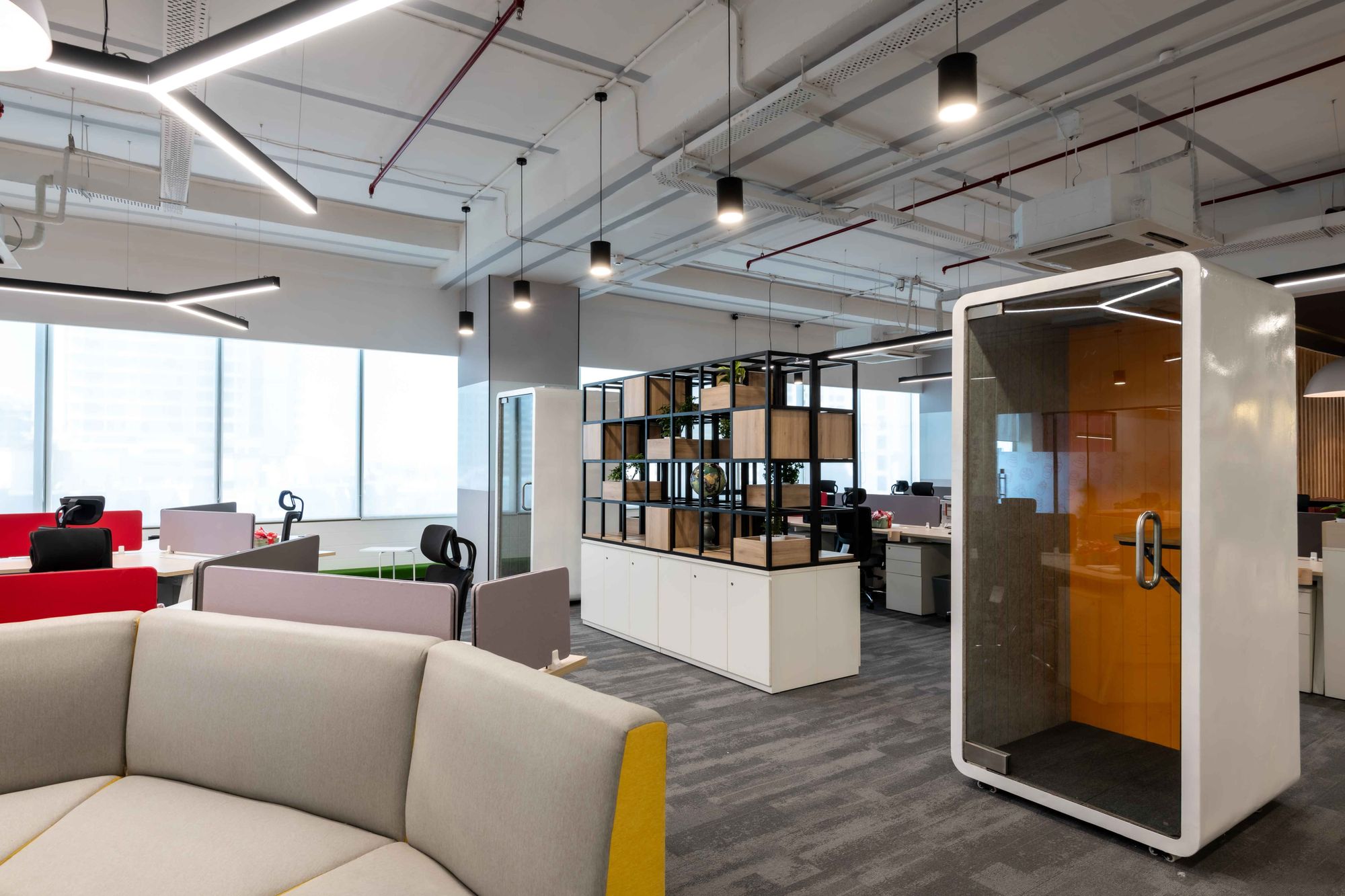 Rich's corporate office interior, Mumbai — photo 9